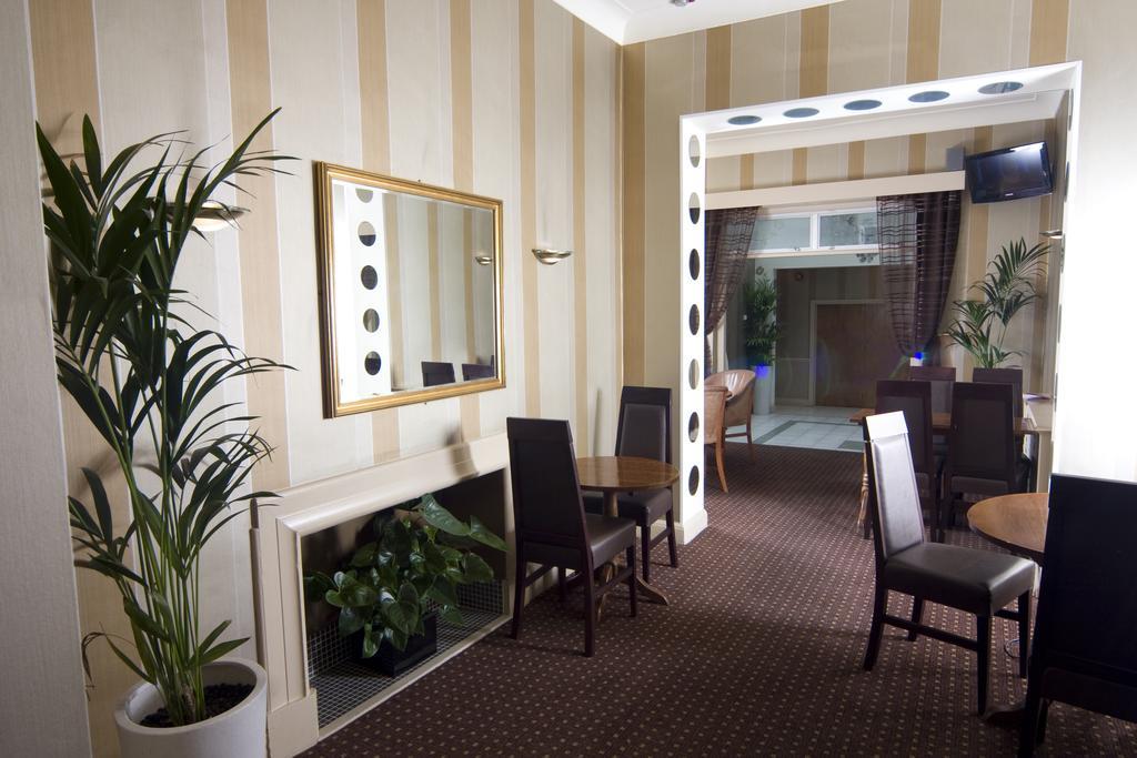 Best Western Cumberland Hotel 哈罗区 内观 照片