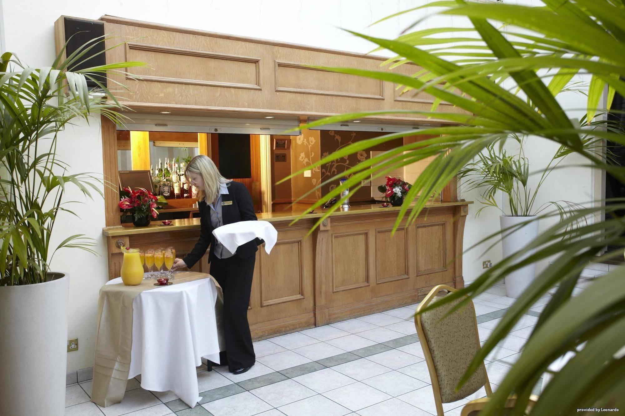 Best Western Cumberland Hotel 哈罗区 餐厅 照片